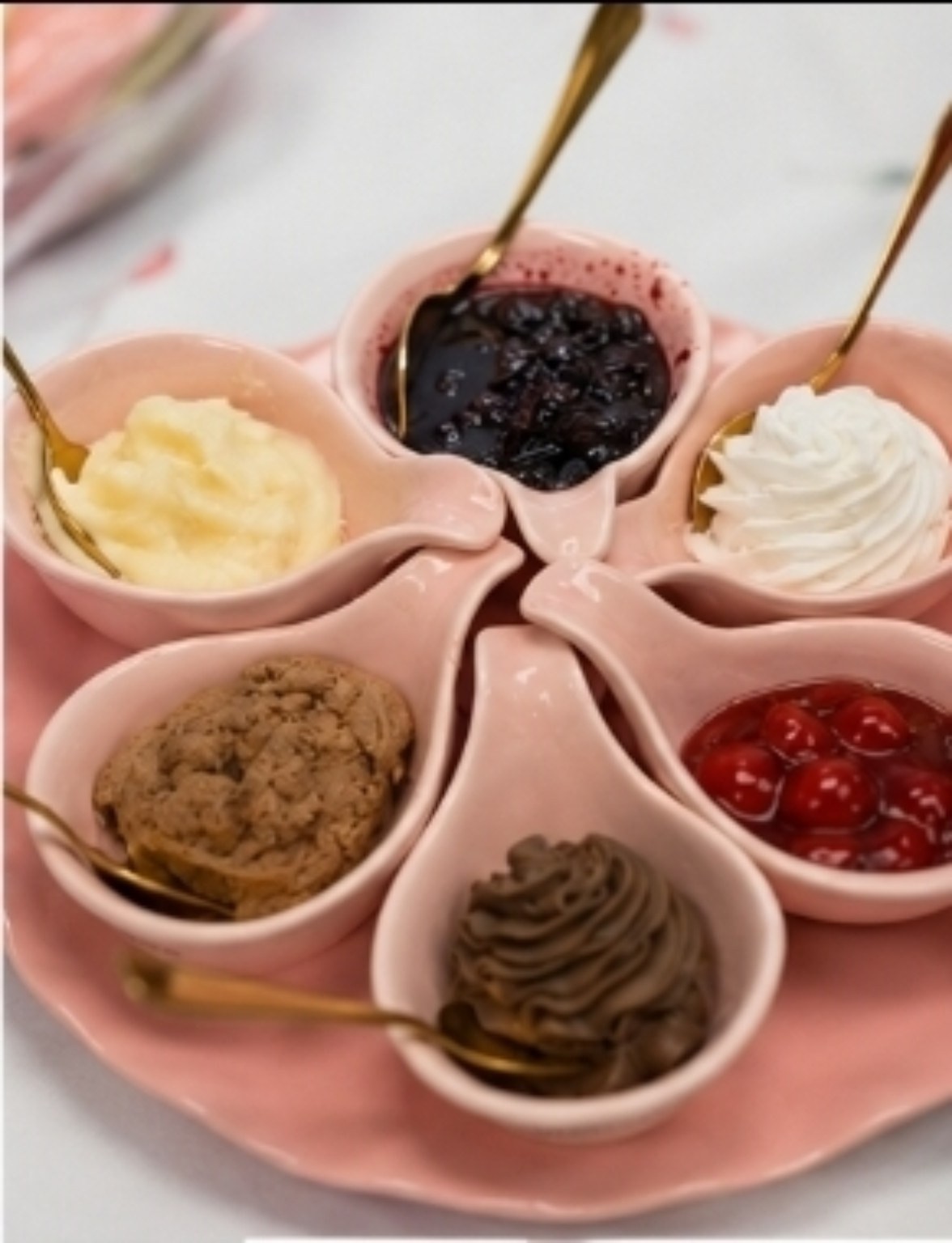 Tasting accompaniments